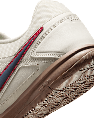 Nike Gato Men's Shoes. Nike JP